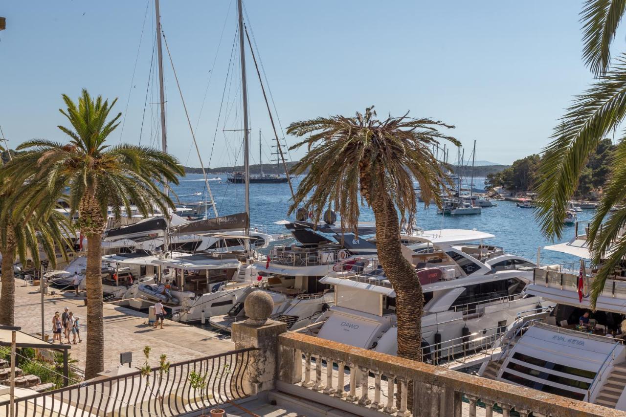 Couple'S Getaway In The Center Of Hvar W/Sea View Hvar Town Extérieur photo